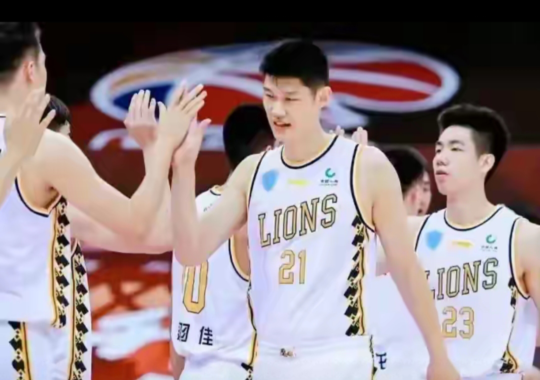 aoa体育课程-球队冲击连胜纪录，球迷期待新突破的简单介绍