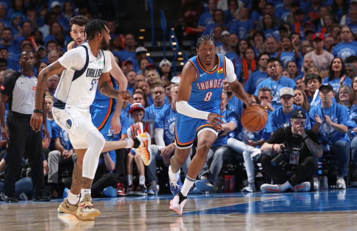 独行侠客场遭受严重挫败，难堪一击的简单介绍