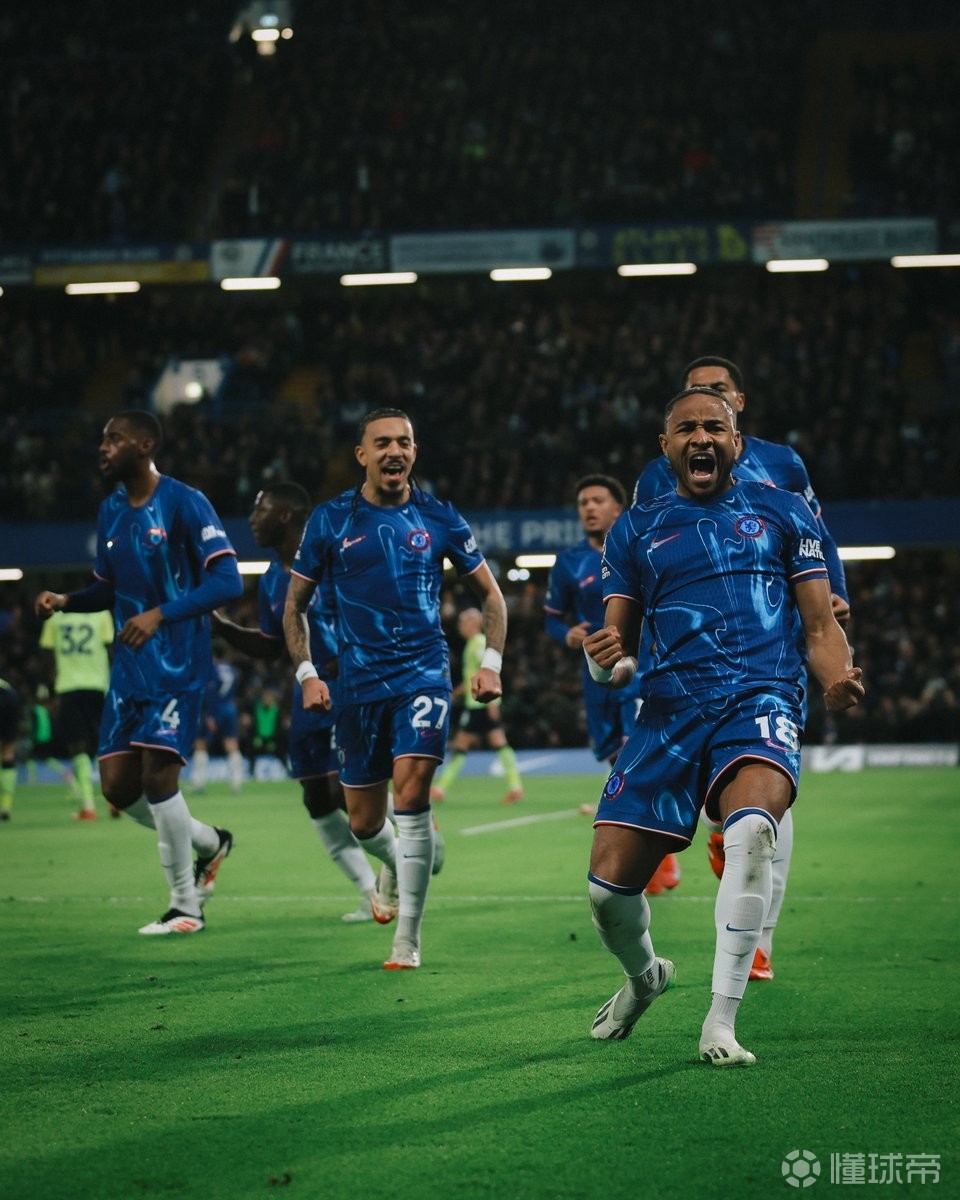 aoa体育馆-切尔西主场迎战哈德斯菲尔德，全力以赴(切尔西主场迎战哈德斯菲尔德,全力以赴的球队)