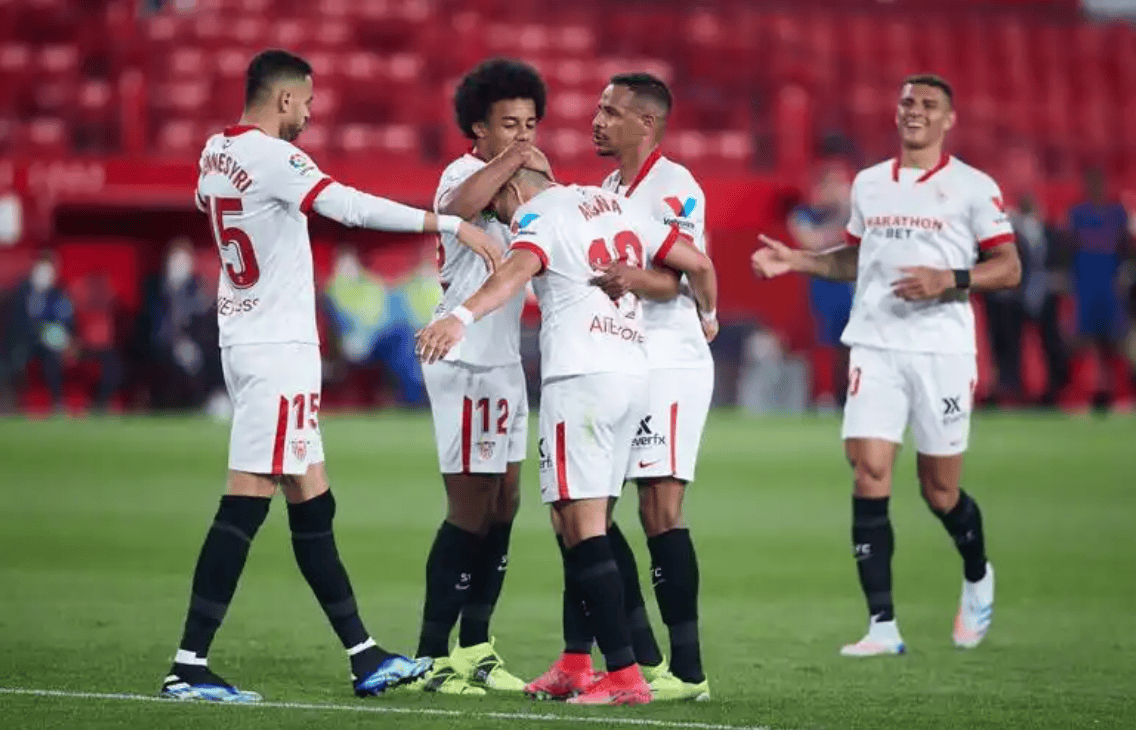 包含奥萨苏纳主场惨败，遭遇保级危机的词条