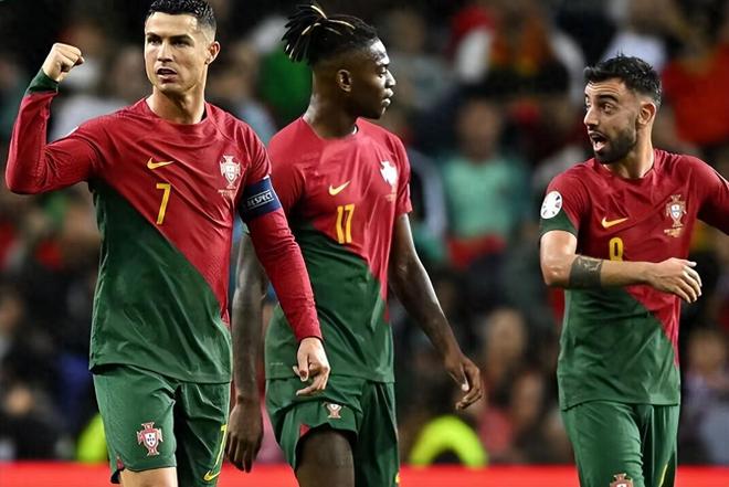 aoa体育新闻-俄罗斯客场战平塞尔维亚，积分领先优势减小的简单介绍