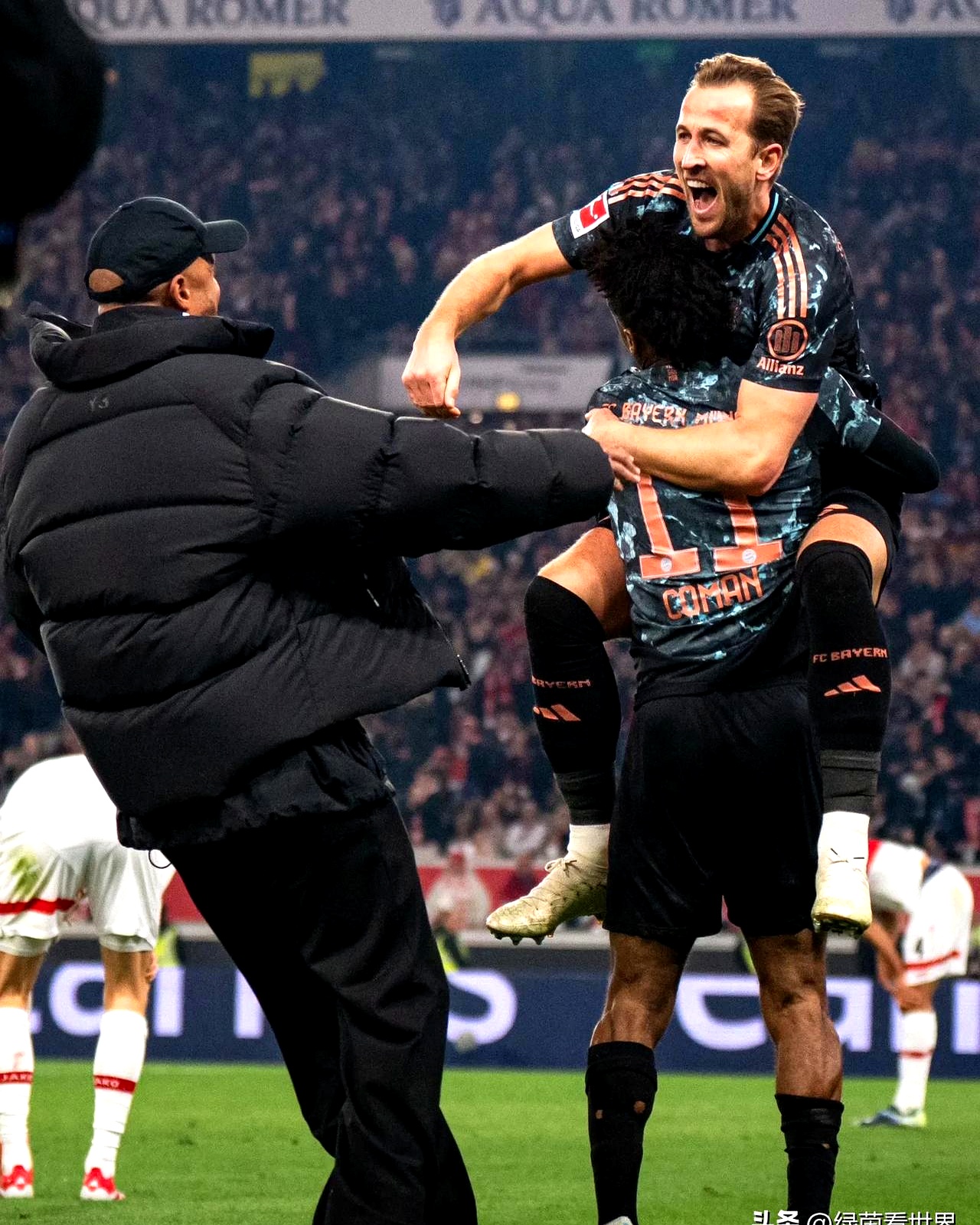 aoa体育直播-热刺客场击败拜仁慕尼黑，凯恩孙兴慜进球