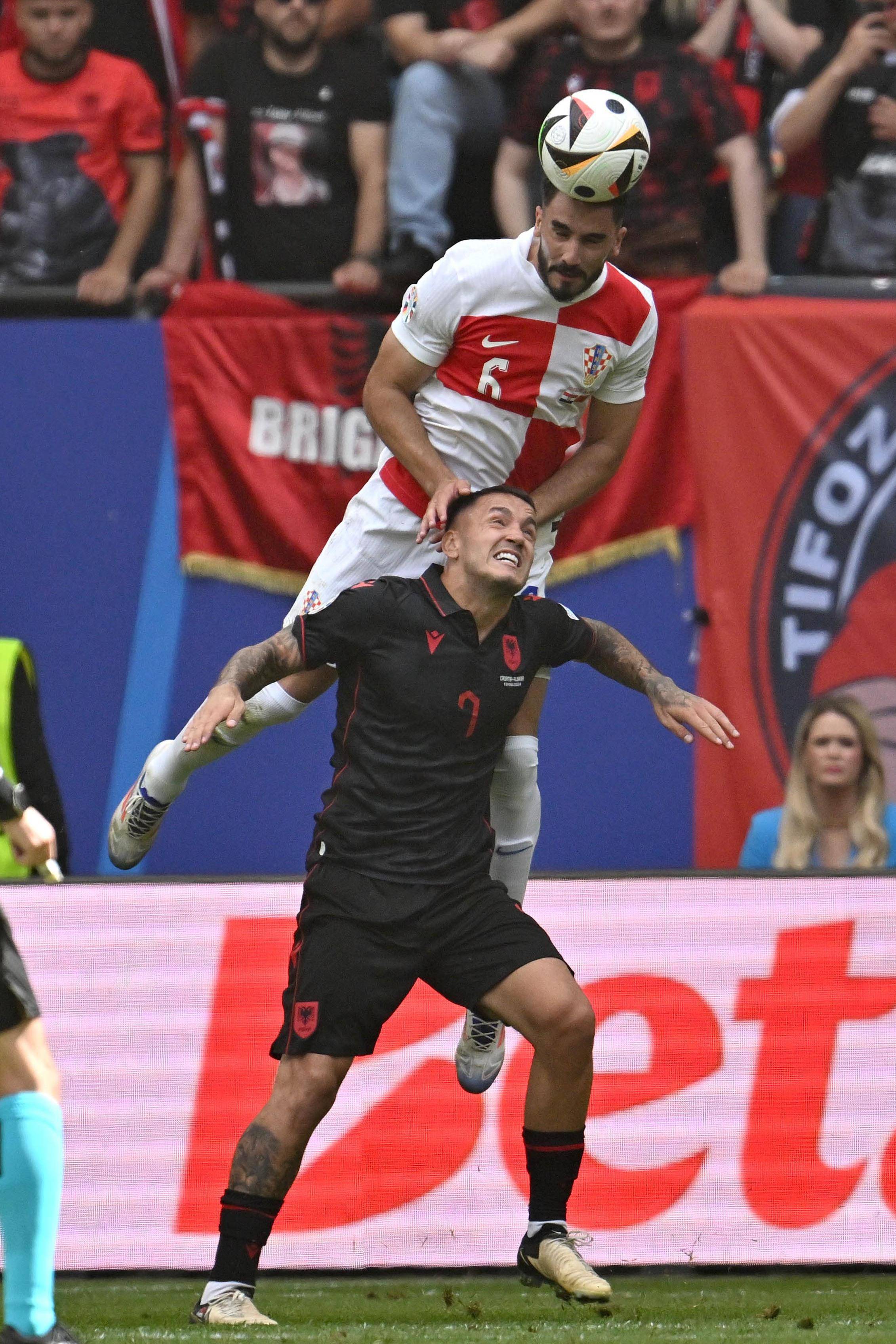 aoa体育娱乐-克罗地亚豪取胜利，晋级欧锦赛半决赛的简单介绍