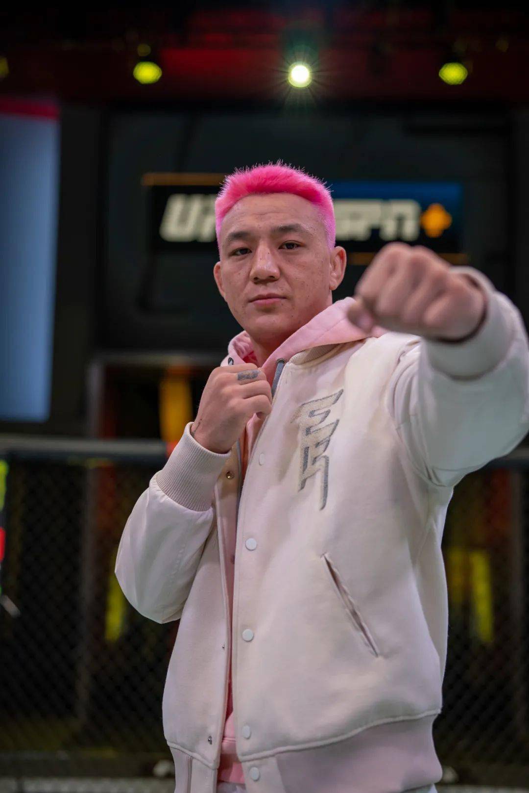 关键比赛中，梦魇之翼碾压对手，赢下信心之战