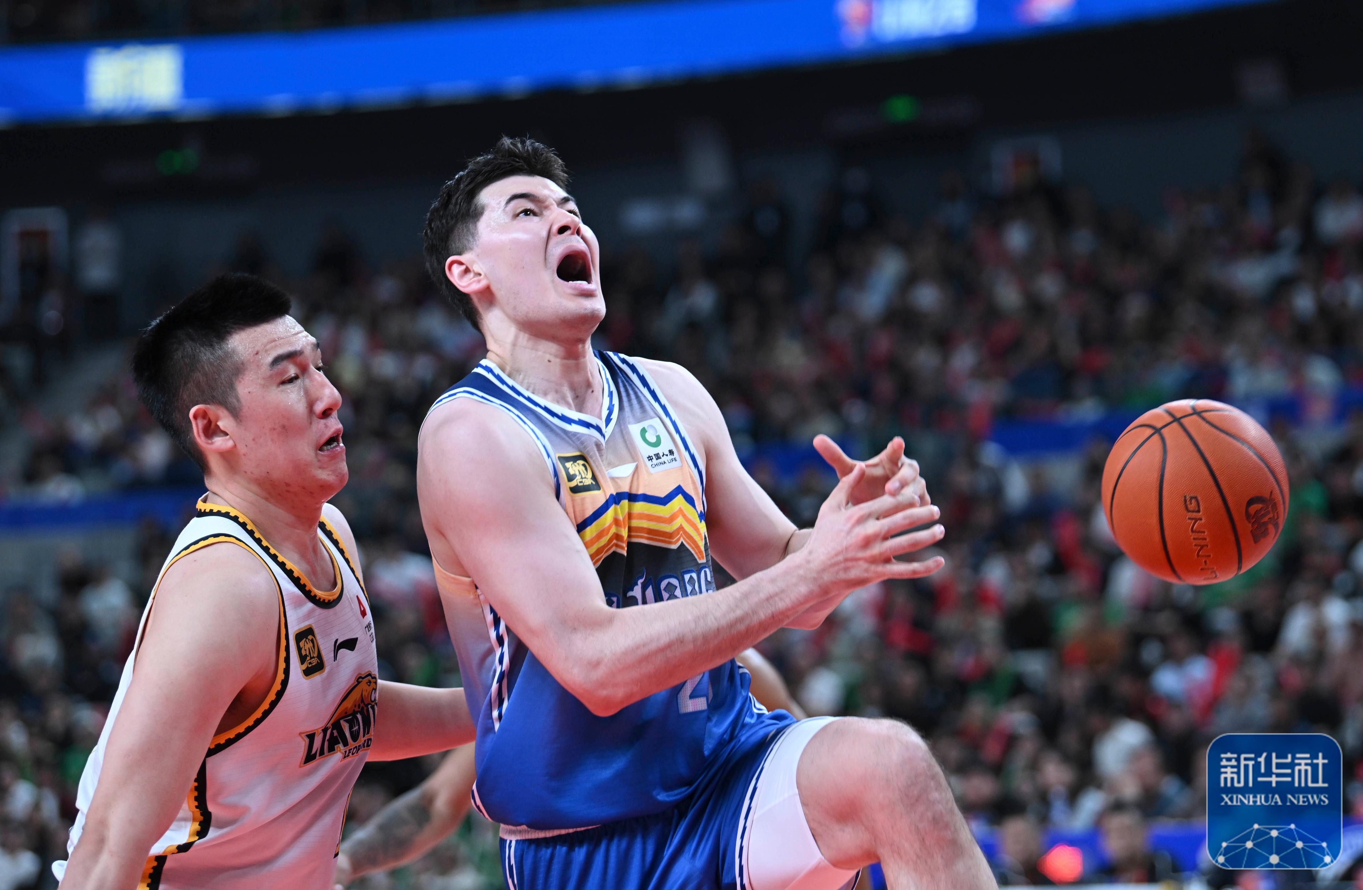 aoa体育课程-辽宁队成为本场最大亮点，CBA季后赛瞬间破防，高光操作的简单介绍