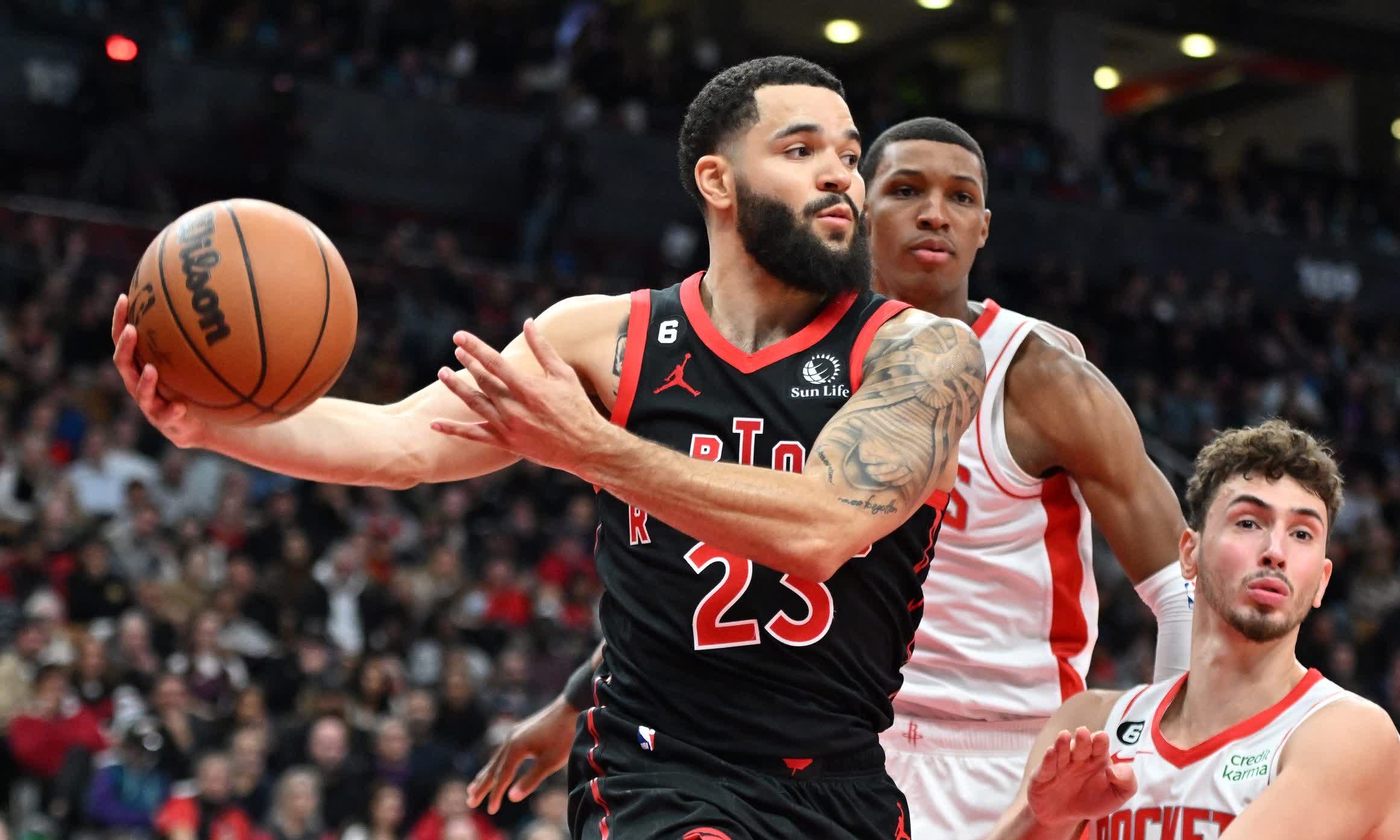 aoa体育馆-热火队前锋突破技术娴熟，为球队创造多次得分机会！的简单介绍