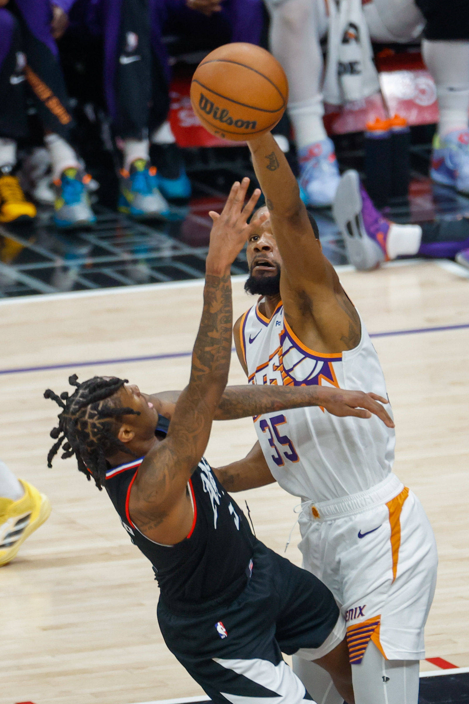 包含篮球赛事频次增加,球员体能面临挑战的词条 包含篮球赛事频次增加,球员体能面临挑战的词条