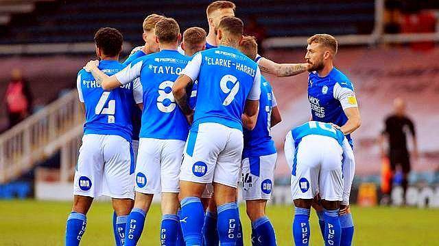 aoa体育-利兹联精彩进球惊艳球迷，成为焦点赛事一景的简单介绍