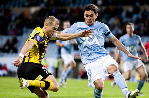 瑞典男足实力过人，成功摘得淘汰赛入场券的简单介绍