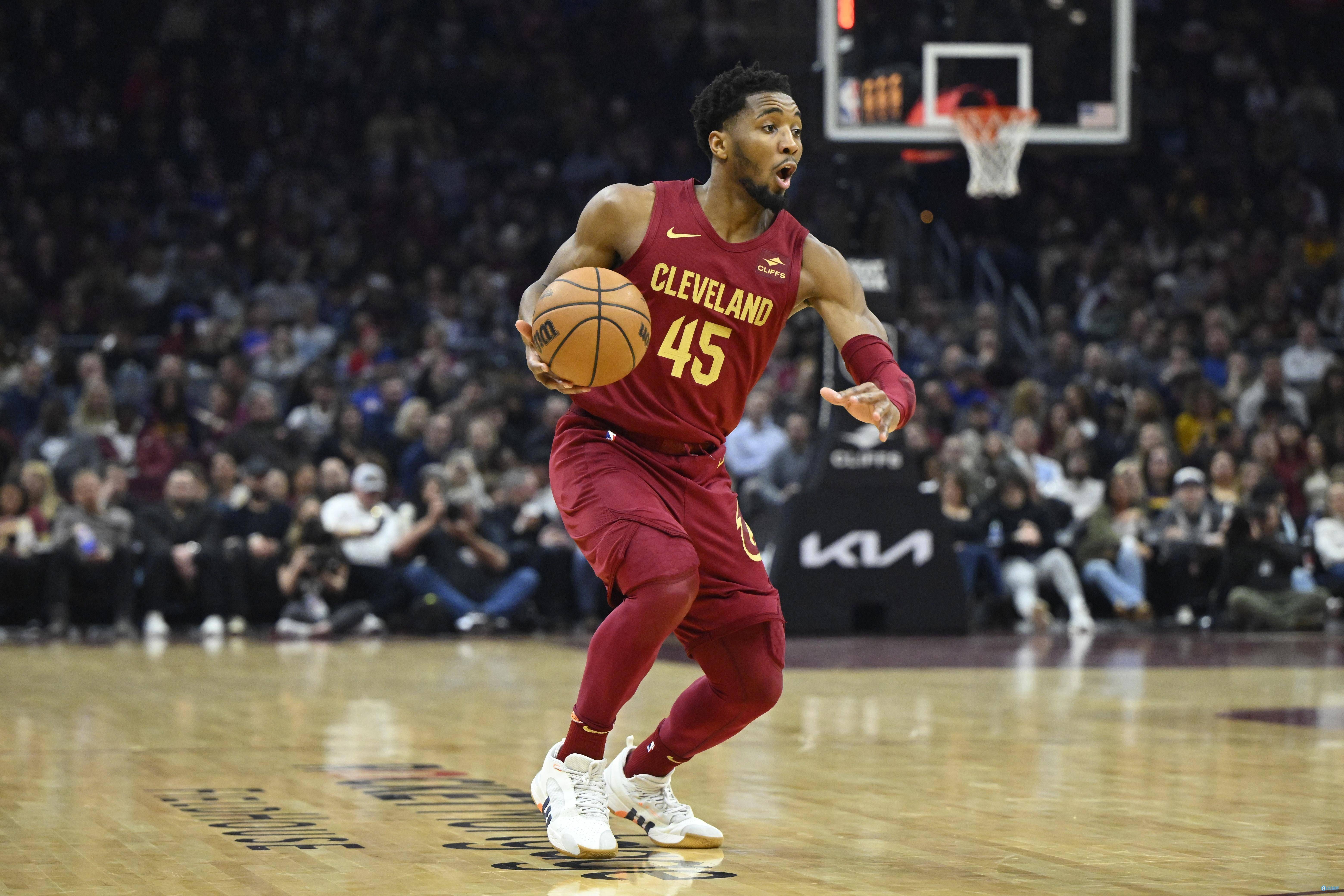 aoa体育视频-骑士全队表现出色，连胜助力榜单第八