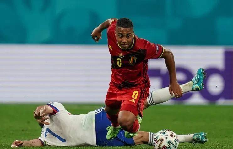 aoa体育新闻-揭秘胜负：土耳其击败荷兰，惊险获胜的简单介绍