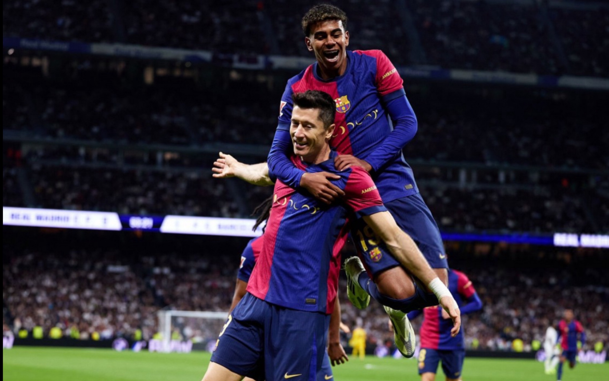 包含佛罗伦萨客场惜败，升班马表现抢眼的词条