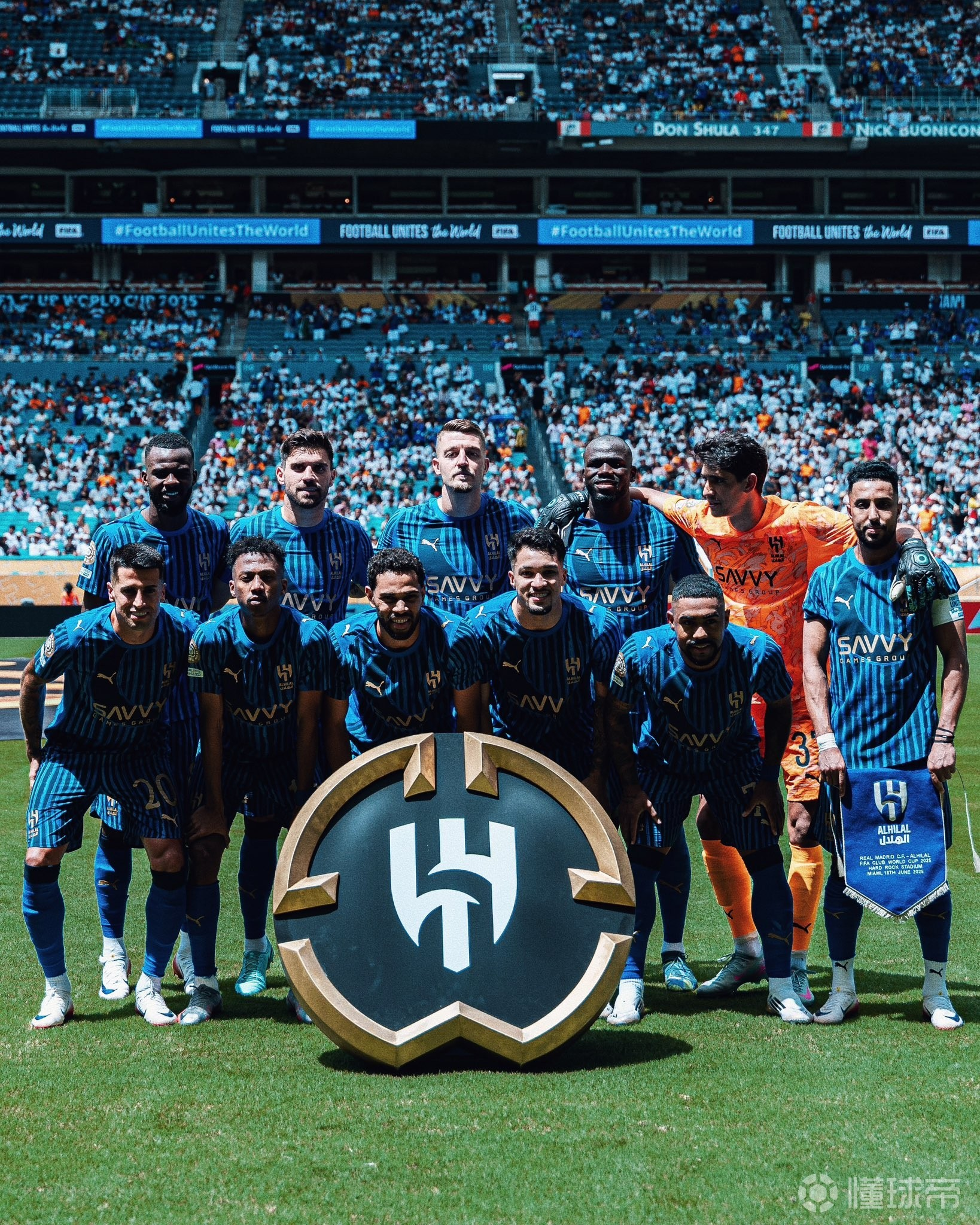 aoa体育教练-一支实力不凡的球队在比赛中展示出无限魅力