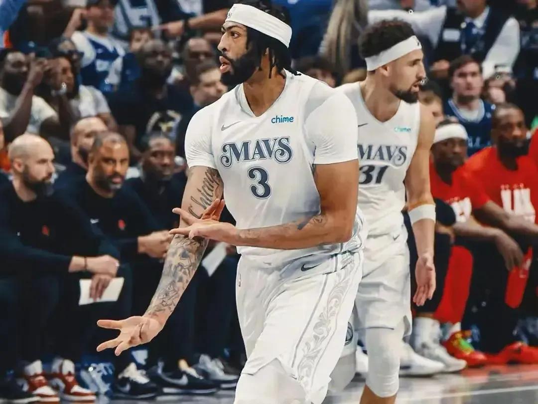 灰熊主场大胜独行侠，终结连败的简单介绍