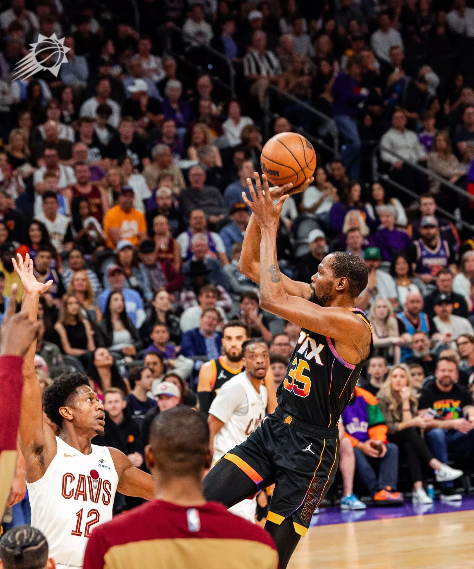 太阳再胜独行侠，豪取五连胜的简单介绍