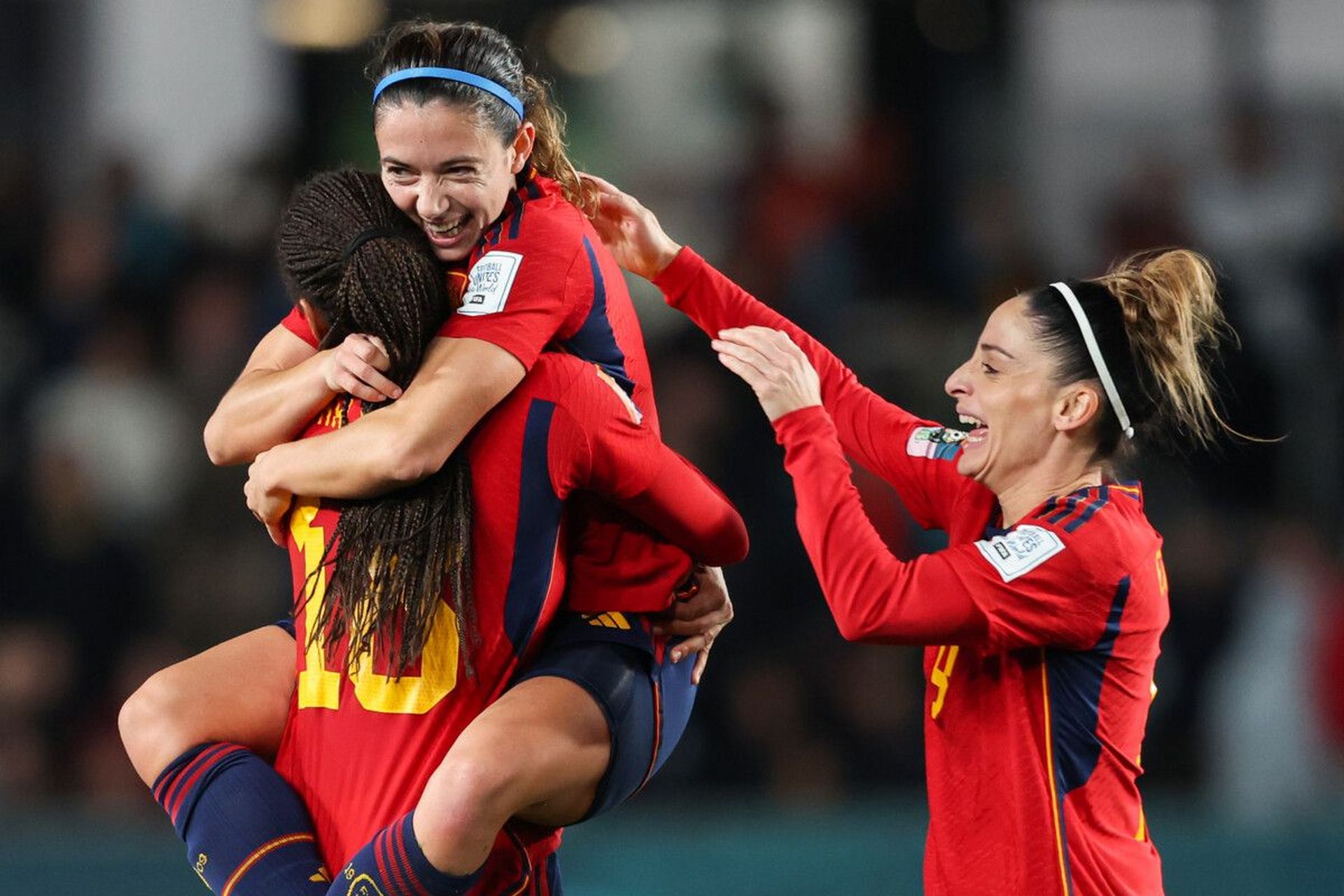 aoa体育新闻-瑞典女足遭遇困境，小组赛充满挑战的简单介绍